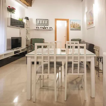 Apartamento Alfileritos 14 By Toledo Ap Zewnętrze zdjęcie